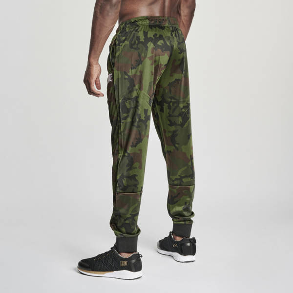 Spodie dresowe z linii CAMO