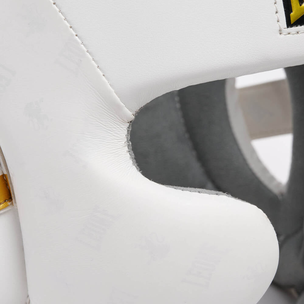 Kask bokserski treningowy model DNA kolor biały