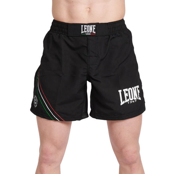 Szorty MMA marki Leone1947 model FLAG