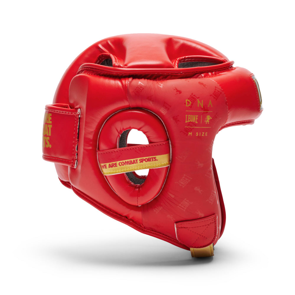Czerwony kask model DNA marki Leone1947