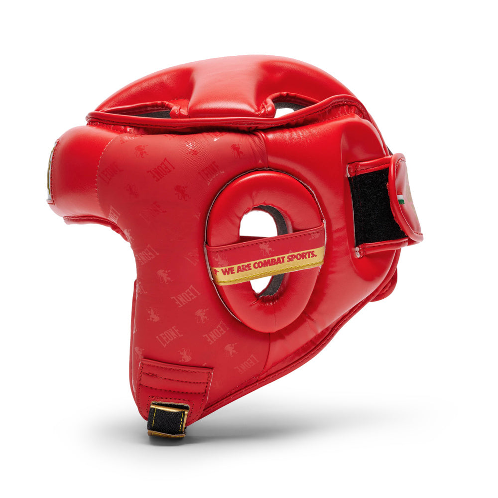 Czerwony kask model DNA marki Leone1947